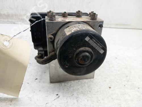 ABS Bremseaggregat RENAULT MASTER II Van (FD) 2.5 dCi 120 (FD0M, FD0U, FD0W, FD2M, FD2W, FD3M, FD3U,... (115 hp) 28734857