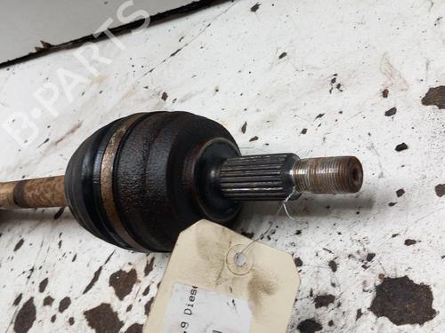 left-front-driveshaft-renault-megane-iii-hatchback-bz01_-b3_-2008-28751651 main image