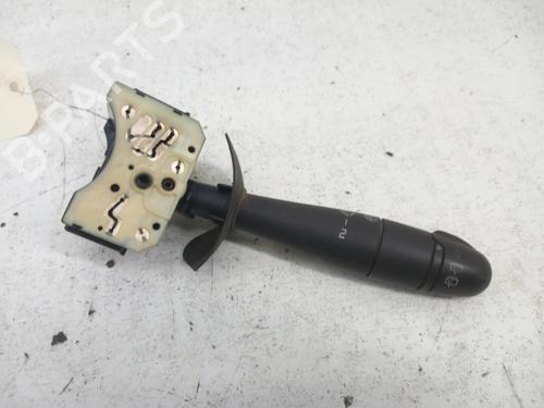 Used Steering column stalk Steering column stalk RENAULT CLIO II Hatchback Van (SB0/1/2_) 1.9 D (SB0R) (54 hp) 28781655 28781655