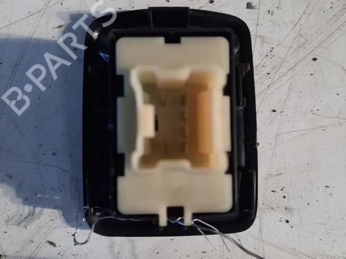 Used Right front window switch DACIA SANDERO II TCe 90 (B8M1, B8MA, B8AC) (90 hp) 28772263