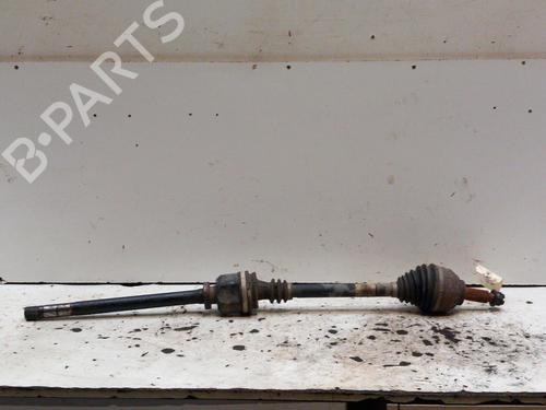 Used Right front driveshaft OPEL VIVARO A Van (X83) 2.5 DTI (F7) (135 hp) 28767274