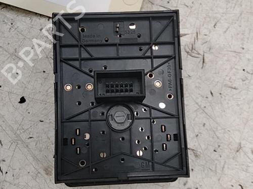 Commande de phare OPEL CORSA C (X01) 1.7 DTI (F08, F68) (75 hp) 28748670