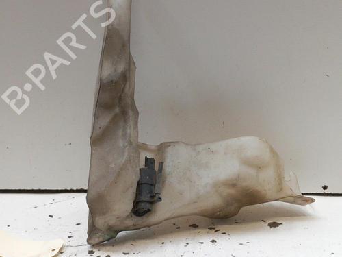 Used Windscreen washer tank RENAULT MASTER II Van (FD) 2.5 dCi (FD02) (101 hp) 28793260