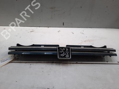 Used Grille PEUGEOT 605 (6B) 2.1 Turbo Diesel (109 hp) 28771752