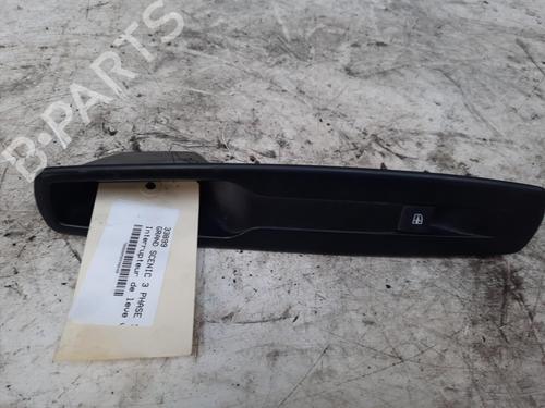 Used Right front window switch Right front window switch RENAULT GRAND SCÉNIC III (JZ0/1_) 1.9 dCi (JZ0J, JZ0N, JZ1K, JZ1S) (131 hp) 28752580 28752580