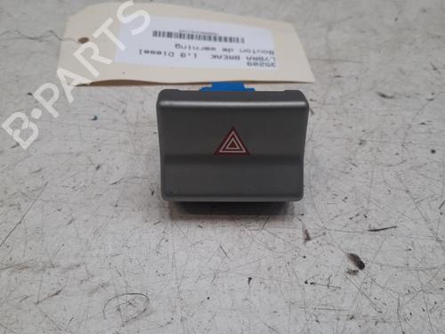 Used Warning switch Warning switch LANCIA LYBRA SW (839_) 1.9 JTD (839.BXI1A, 839.BXN1A, 839.CXL1A) (116 hp) 28759676 28759676