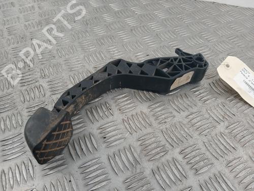 clutch-pedal-vw-golf-vi-5k1-2008-2009-2010-2011-2012-2013-2014-31380059 main image