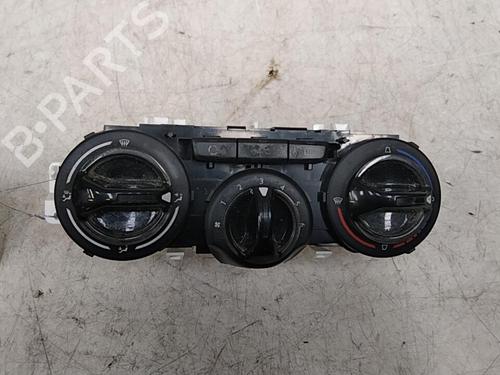 Used Climate control PEUGEOT 208 I (CA_, CC_) 1.4 HDi (68 hp) 28789206