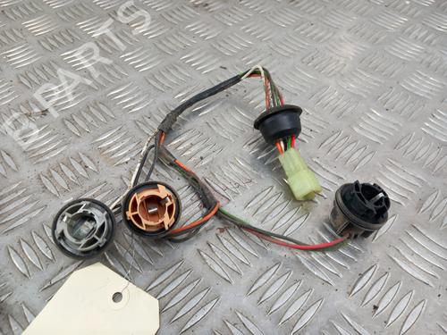 Used Lamp holder OPEL AGILA A (H00) 1.3 CDTI (F68) (70 hp) 29607493