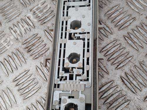 Used Lamp holder Lamp holder RENAULT CLIO II (BB_, CB_) 1.2 (BB0A, BB0F, BB10, BB1K, BB28, BB2D, BB2H, CB0A,... (58 hp) 33533938 33533938