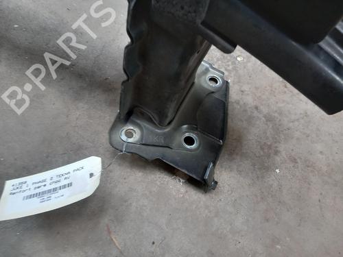 Used Front bumper reinforcement Front bumper reinforcement 38422685 38422685