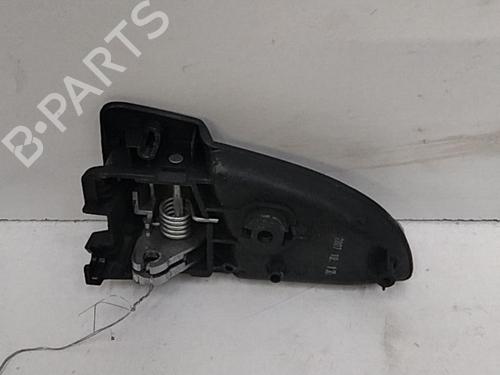 front-right-interior-door-handle-kia-ceed-hatchback-ed-2006-2007-2008-2009-2010-2011-2012-28784655 main image