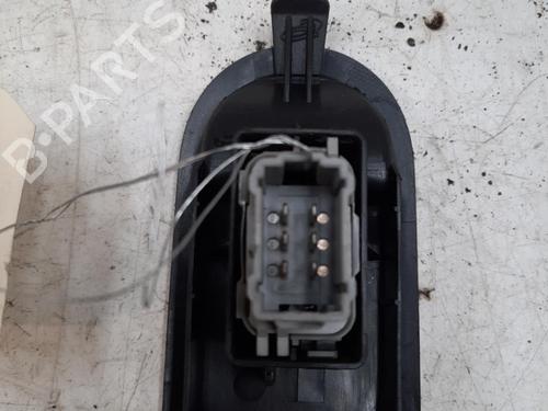 Right front window switch RENAULT SCÉNIC II (JM0/1_) 1.5 dCi (JM02, JM13) | BP28786582I26