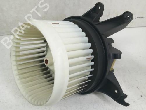 Used Heater blower motor FIAT 500X (334_) 1.6 D Multijet (334AXA1B, 334AXA11) (120 hp) 28741036