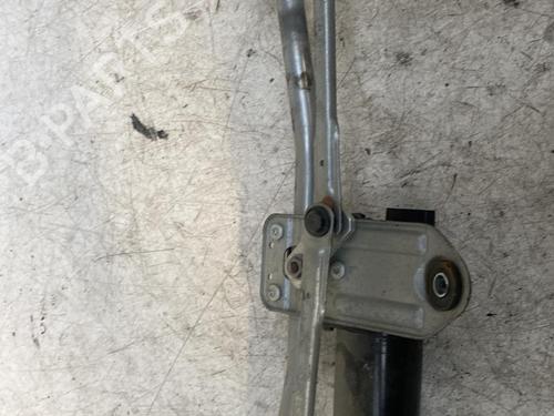 Used Front wiper motor KIA SPORTAGE III (SL) 1.7 CRDi (116 hp) 28748118