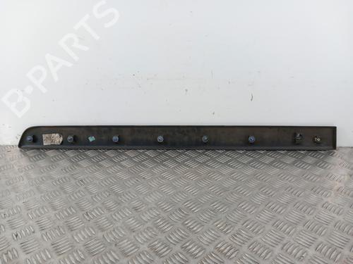 Used Door moulding trim Door moulding trim RENAULT KANGOO / GRAND KANGOO II (KW0/1_) 1.5 dCi 90 (KW05, KW08, KW0G, KW11) (90 hp) 28745726 28745726