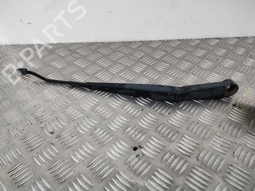 Used Front windshield wiper arm NISSAN NAVARA NP300 (D40) 2.5 dCi 4WD (D40TT, D40T, D40M, D40BB) (190 hp) 28735015