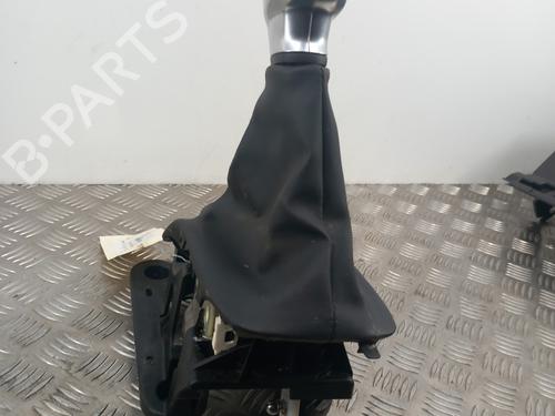 gear-lever-peugeot-2008-i-cu_-2013-28744829 main image