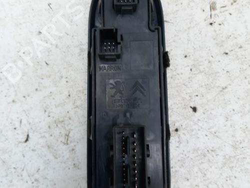 Used Left front window switch Left front window switch CITROËN C5 III (RD_) 2.2 HDi 200 (RD4HLA) (204 hp) 28745783 28745783