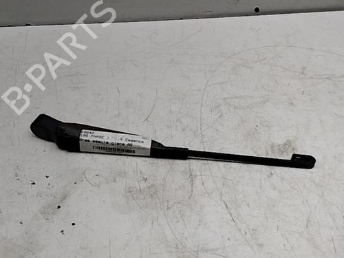 Used Rear windshield wiper arm PEUGEOT 106 I (1A, 1C) 1.4 (75 hp) 28752971