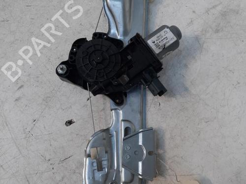 Rudehejsemekanisme Højre bagtil RENAULT MEGANE IV Hatchback (B9A/M/N_) 1.5 dCi 110 (B9A3) (110 hp) 28789509
