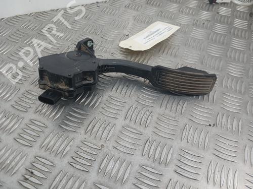 Used Pedal Pedal TOYOTA RAV 4 III (_A3_) 2.2 D 4WD (ALA30_, ALA30R) (136 hp) 30576860 30576860