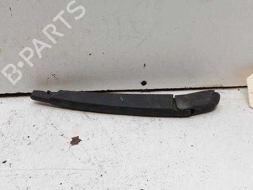 Used Front windshield wiper arm RENAULT CLIO II (BB_, CB_) 1.2 (BB0A, BB0F, BB10, BB1K, BB28, BB2D, BB2H, CB0A,... (58 hp) 28770396