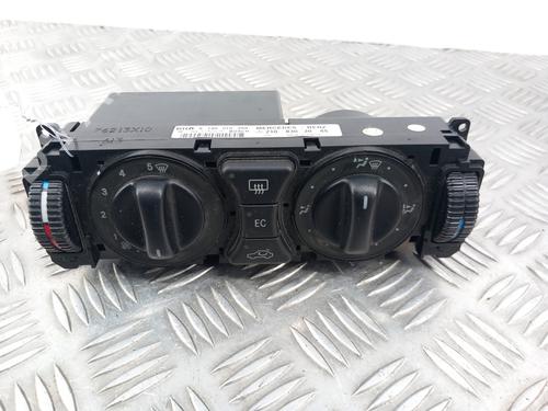 AC Styreenhet / Manøvreringsenhet MERCEDES-BENZ C-CLASS (W202) C 180 (202.018) (122 hp) 30144547