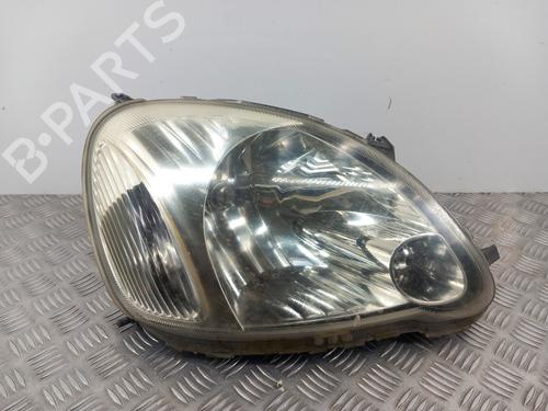 Used Right headlight TOYOTA YARIS (_P1_) 1.4 D-4D (NLP10_, NLP10R) (75 hp) 28736263