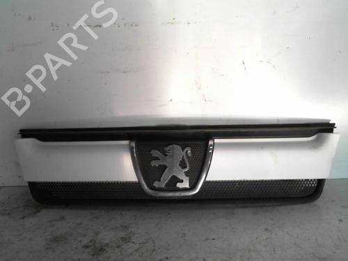 Used Grille PEUGEOT BOXER Van (244) 2.0 HDi (84 hp) 28792562