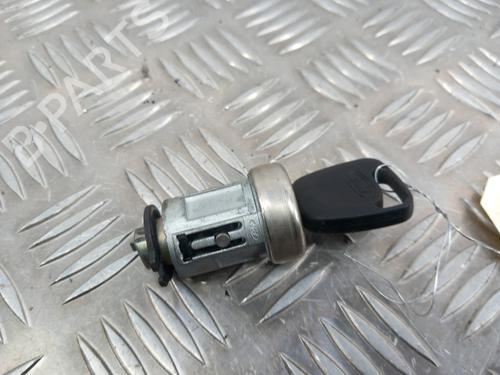 Ignition barrel FORD FOCUS I (DAW, DBW) 1.8 TDCi | BP28781951M48
