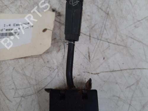 Used Steering column stalk RENAULT SUPER 5 (B/C40_) 1.4 Cat (B/C/407) (58 hp) 28763792