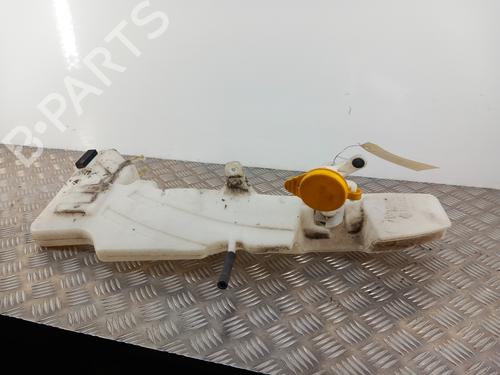 Used Windscreen washer tank NISSAN NAVARA NP300 (D40) 2.5 dCi 4WD (D40TT, D40T, D40M, D40BB) (190 hp) 28735020