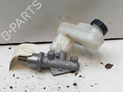 Used Brake master cylinder Brake master cylinder RENAULT TWINGO II (CN0_) 1.2 16V (CN04, CN0B) (75 hp) 28778056 28778056