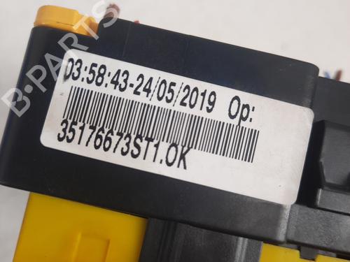 Used Fuse box Fuse box PEUGEOT 308 II (LB_, LP_, LW_, LH_, L3_) 1.5 BlueHDi 130 (131 hp) 28788411 28788411