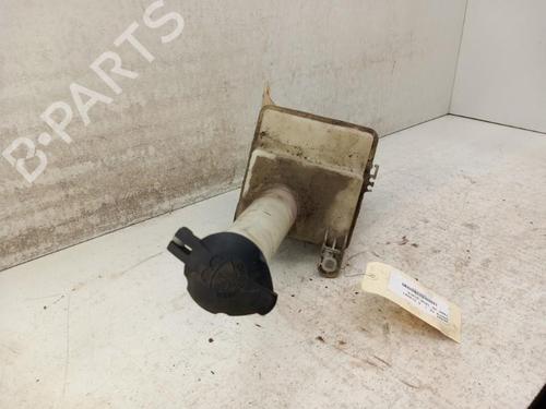 Windscreen washer tank HYUNDAI SANTA FÉ I (SM) 2.0 CRDi 4x4 | BP28783481C113 