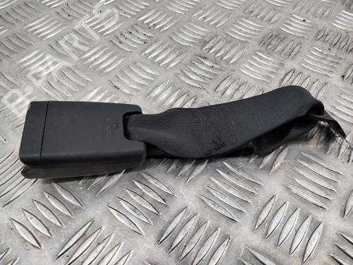 Used Seat buckle OPEL AGILA B (H08) 1.2 (F68) (86 hp) 28781815