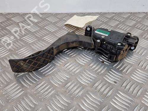 Used Pedal VW POLO V (6R1, 6C1) 1.6 TDI (90 hp) 28782162