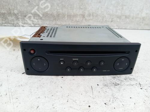 Used Radio RENAULT CLIO II (BB_, CB_) 1.4 16V (B/CB0P, BB13) (98 hp) 31932102