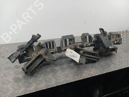 Bumperbeugel achter RENAULT MEGANE E-TECH SUV EV60 (BNJ1) (218 hp) 31113441