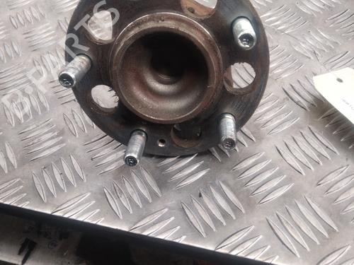 Used Left rear steering knuckle KIA CARENS IV 1.7 CRDi (136 hp) 28735287