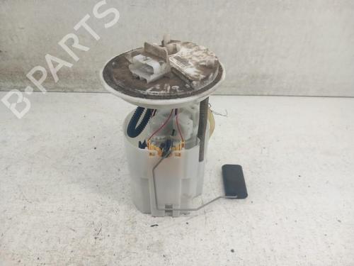 Used Fuel pump OPEL CORSA E (X15) 1.4 (08, 68) (90 hp) 28740415
