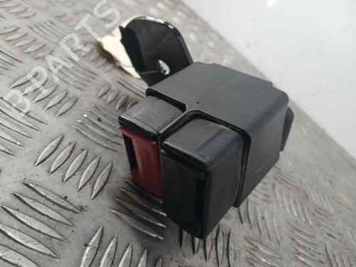 Used Seat buckle Seat buckle RENAULT CLIO II (BB_, CB_) 1.2 (BB0A, BB0F, BB10, BB1K, BB28, BB2D, BB2H, CB0A,... (58 hp) 30308127 30308127
