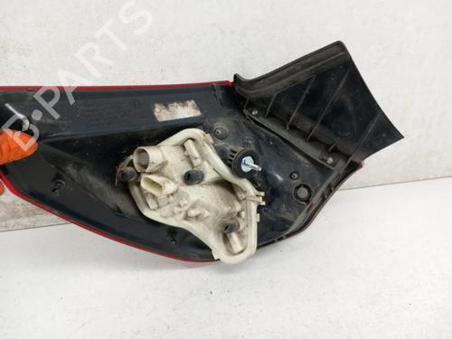 right-taillight-opel-astra-j-p10-2009-2010-2011-2012-2013-2014-2015-2016-28768801 main image