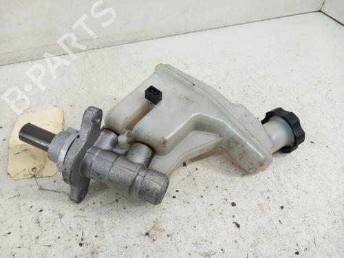 Used Brake master cylinder Brake master cylinder KIA SPORTAGE III (SL) 1.7 CRDi (116 hp) 28739824 28739824