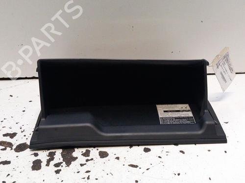 Hanskerom TOYOTA YARIS (_P9_) 1.4 D-4D (NLP90_, NLP90R) (90 hp) 28755979