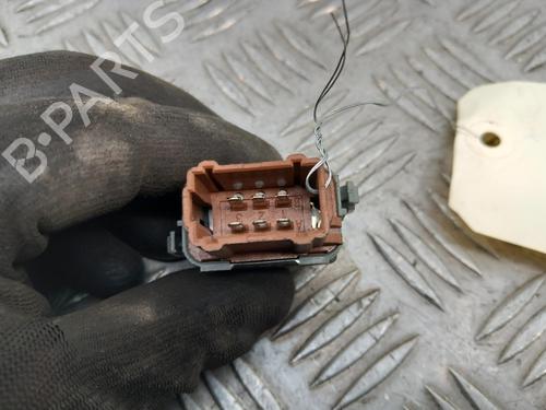 Used Right front window switch Right front window switch 36558347 36558347