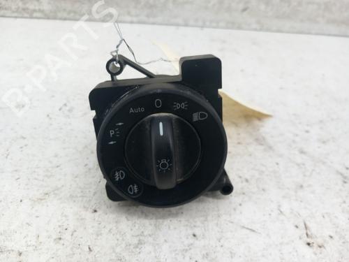Used Headlight switch VW CRAFTER 30-50 Van (2E_) 2.0 TDI (142 hp) 28745938
