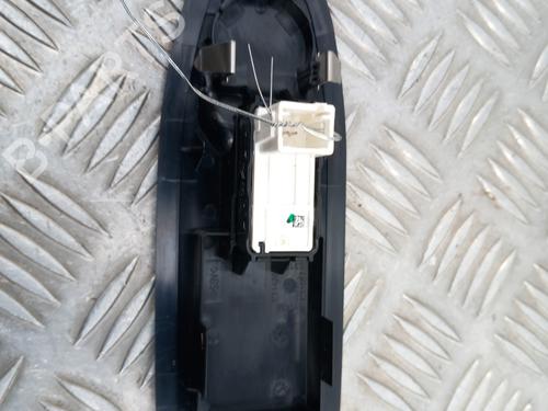 right-front-window-switch-peugeot-2008-i-cu_-2013-29065135 main image