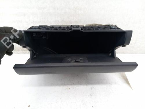 Used Glove box VW POLO IV (9N_, 9A_) 1.4 TDI (70 hp) 28784029